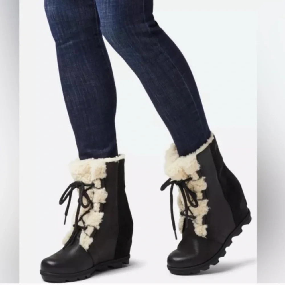 Women's Joan of Arctic Wedge II Waterproof Shearling Hidden Wedge Boots Sz 7
